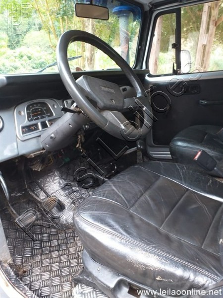 TOYOTA BANDEIRANTES - PRATA — foto 6 de 8